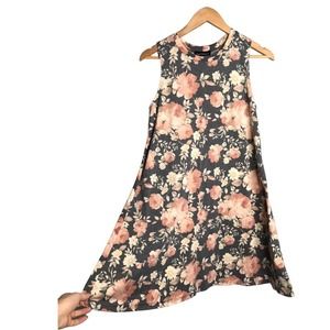 Fortune & Ivy | sleeveless gray & floral print skater dress mini dress •